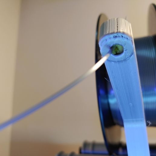 2021-02-19_15.21.25.jpg QIDI 3D X-Plus - податчик катушек с фильтром и смазкой