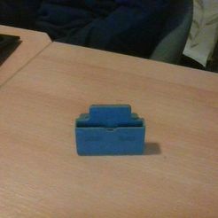 WIN_20230114_16_36_27_Pro.jpg Fichier 3D Station de charge pour iPhone 7/8・Modèle pour impression 3D à télécharger