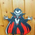 a5c72c2a-d990-4697-8e27-97d71965fdff.jpg Halloween cartoon Vampire window decoration