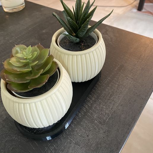 Decorative pots - 3D model önizlemesi