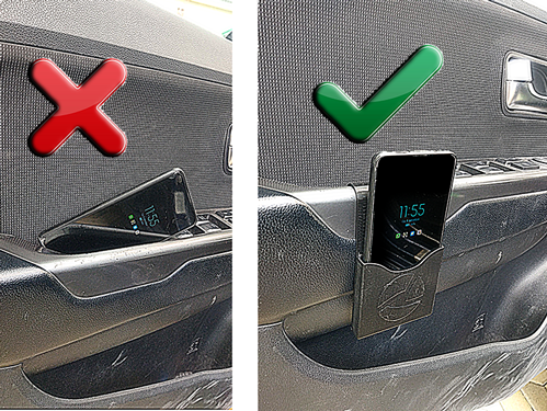 Phone stand in Door Kia Rio