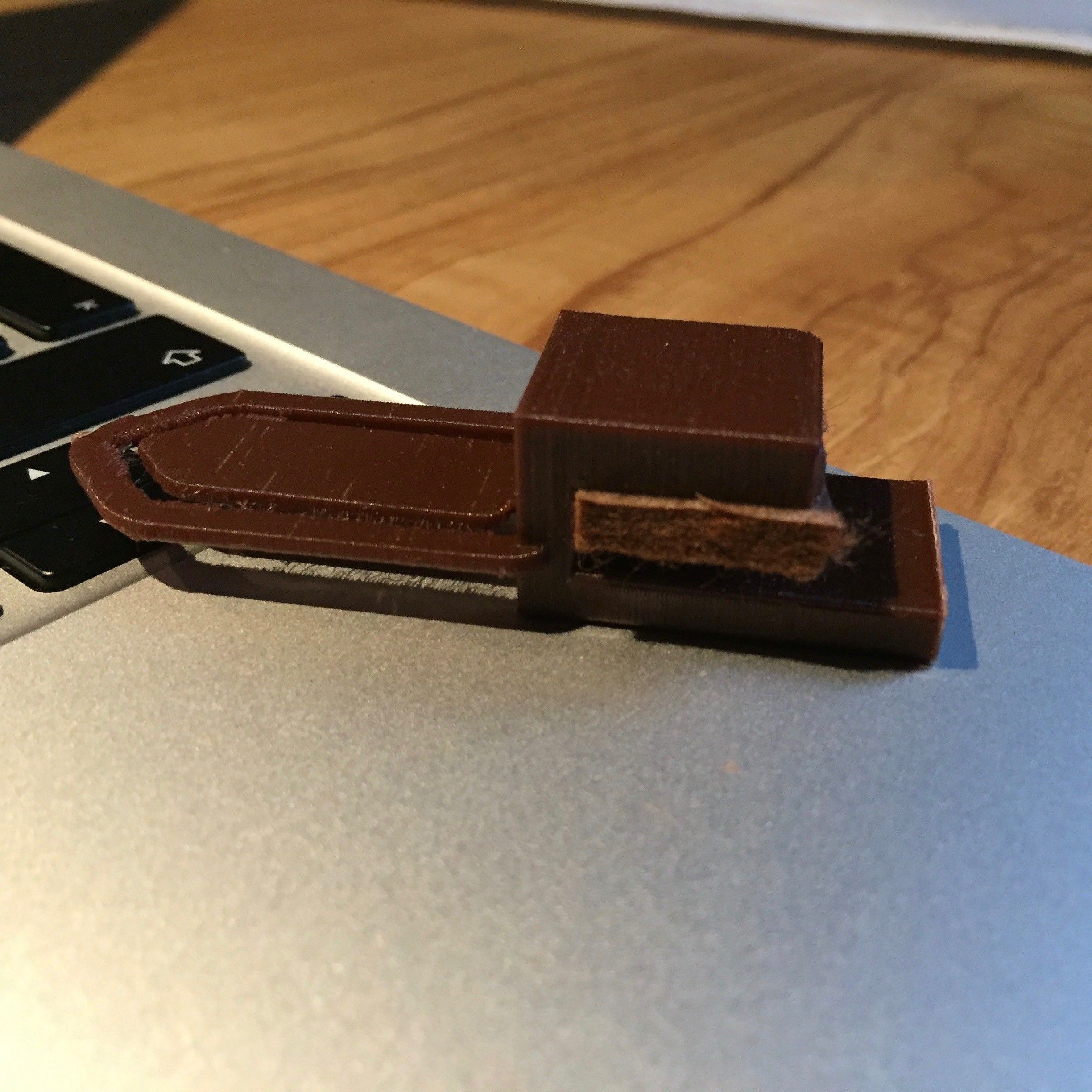 Download free STL file Paperclip for mac • 3D printing template ・ Cults