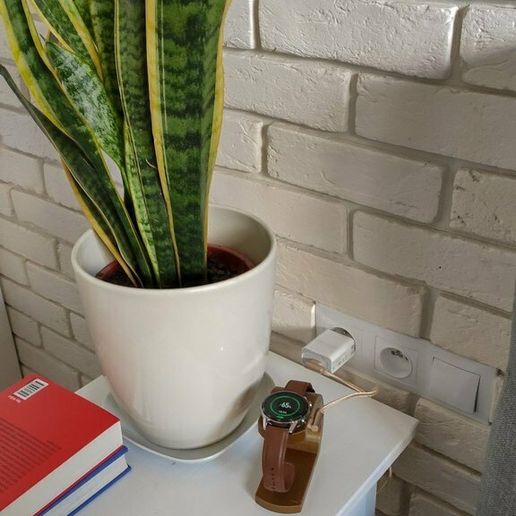 signal-attachment-2020-05-07-183700_001.jpeg Док-станция для зарядки Huawei GT2