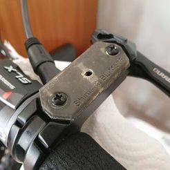 20200516_194210.jpg Archivo STL gratis Adaptador del kit de sangrado de frenos Shimano BL-M505・Objeto de impresión 3D para descargar