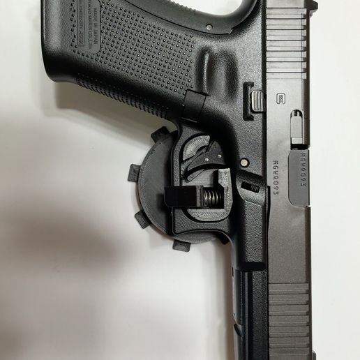 Glock Trigger Guard Holder – BLACKHAWK! QD – Airsoft
