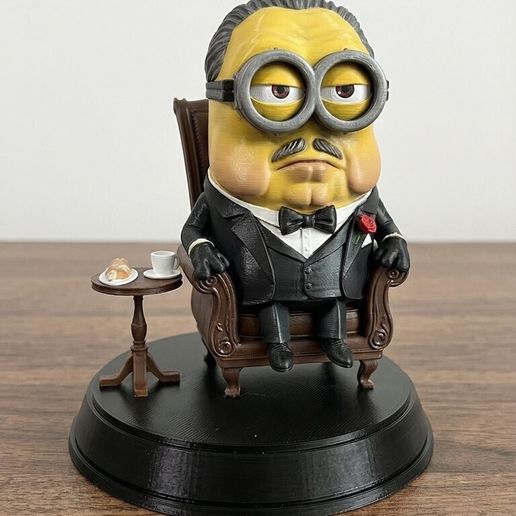 Godfather Minion Diorama: Complete Mafia Scene