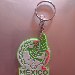 IMG_20221113_105920587.jpg Llavero de la Seleccion Mexicana de futbol / Keychain of the Mexican soccer team