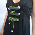 5.jpg Free STL file Y'a du monde au balcon! Living necklace・3D printable model to download