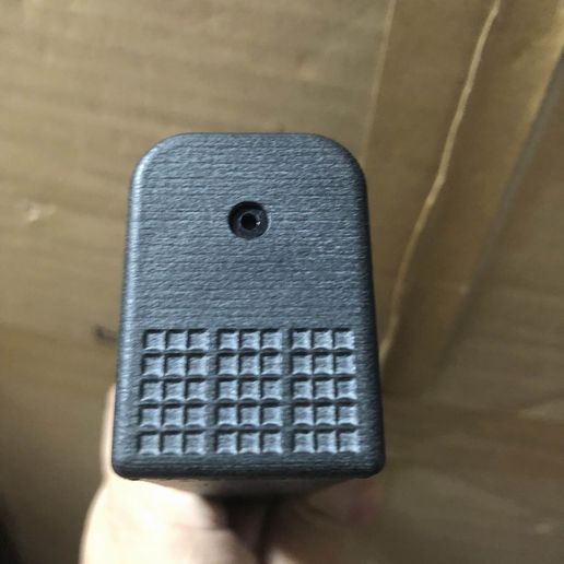 🔫 kriss vector magazine botom plate(dot matrix)・ STL File for 3D ...