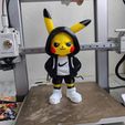 gen-h-z7069358991469_6c6c1d55808261275174ee7f4e12ea8a.jpg pikachu urban vibes Fan art (no ams-multiparts/3mf)