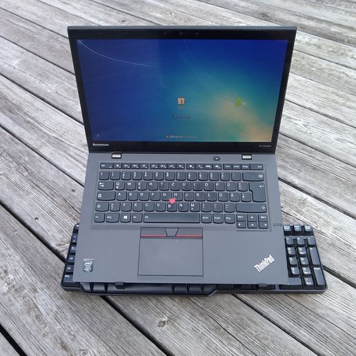 IMG_20191027_145341469.jpg Подставка для ноутбука с держателем для клавиатуры