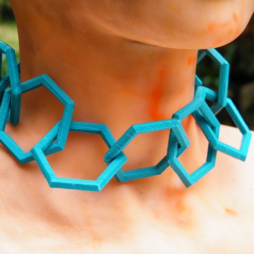 collier_polygone_vue_2.jpg Polygon necklace