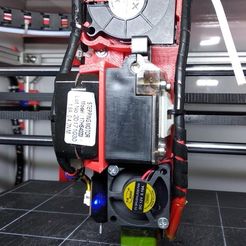 IMG_20180803_205809.jpg Archivo STL gratis Hypercube E3D V6 Titan Direct drive Soporte de extrusión・Modelo imprimible en 3D para descargar