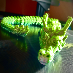 Gelenkiger Drache