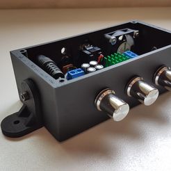 Amplifier-Box-19.jpg XH-M567 AMPLIFIER BOX WITH COOLING DC FAN