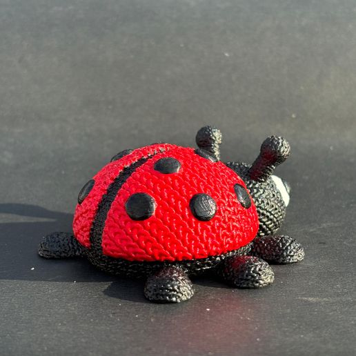 🐞 Knitted Ladybug・ 3D File for 3D printing・Cults