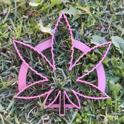 Picture-1.jpg Cannabis Leaf Cutter