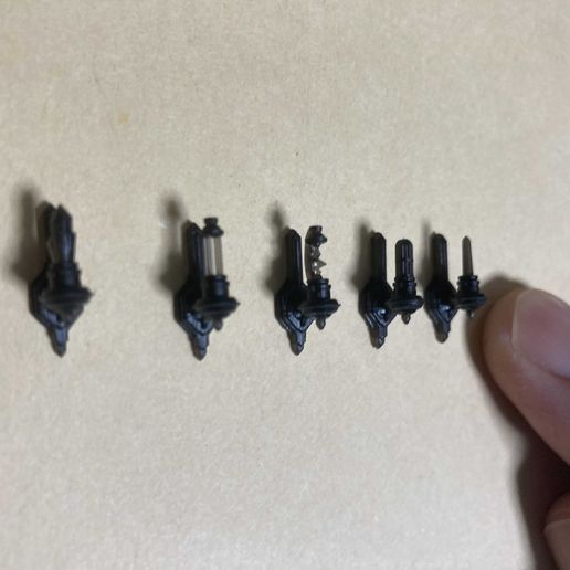 IMG_9484.jpg Sci-Fi Wandlampen-Kollektion - 5 einzigartige Designs