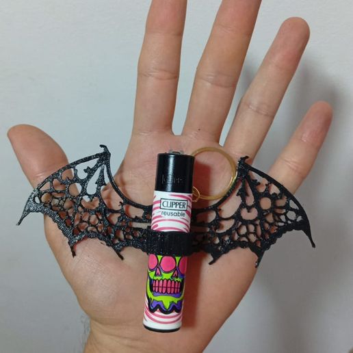 Funda Llavero para Clipper Encendedor Gotico Alas
