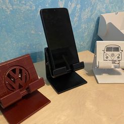 271493059_1077738249691658_1144493695570039433_n.jpg Free OBJ file VW Logo Bus Beetle Phone Stands・Object to download and to 3D print