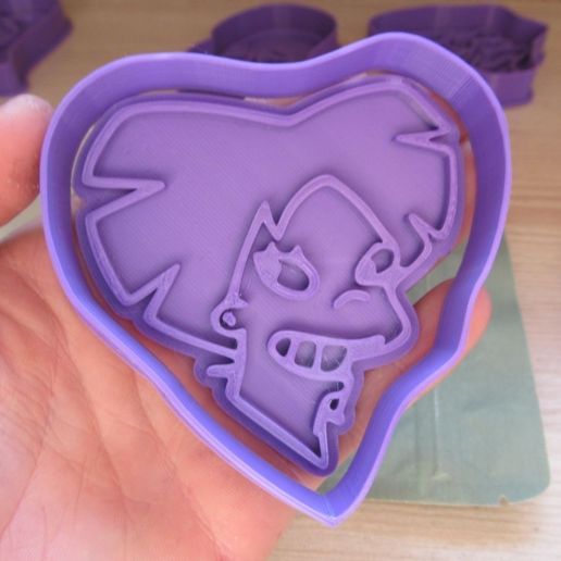 Screenshot_20230531-164201_Instagram.jpg MEGA PACK OF COOKIE CUTTERS Futurama