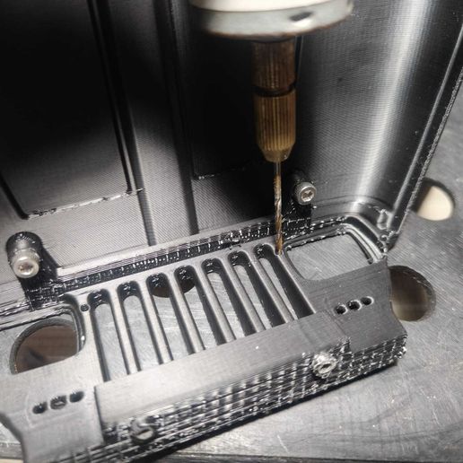 WhatsApp-Image-2025-04-10-at-18.52.39-2.jpeg hood engine vanquish H10 Optic
