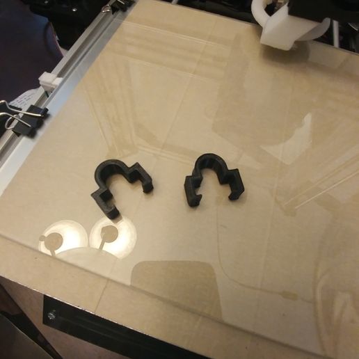 AM8 Wire Clips 20mm 3D model