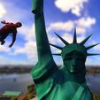 m8lqan9sbewb1.jpg Suporte Alexa Echo Pop Spiderman New York Liberty