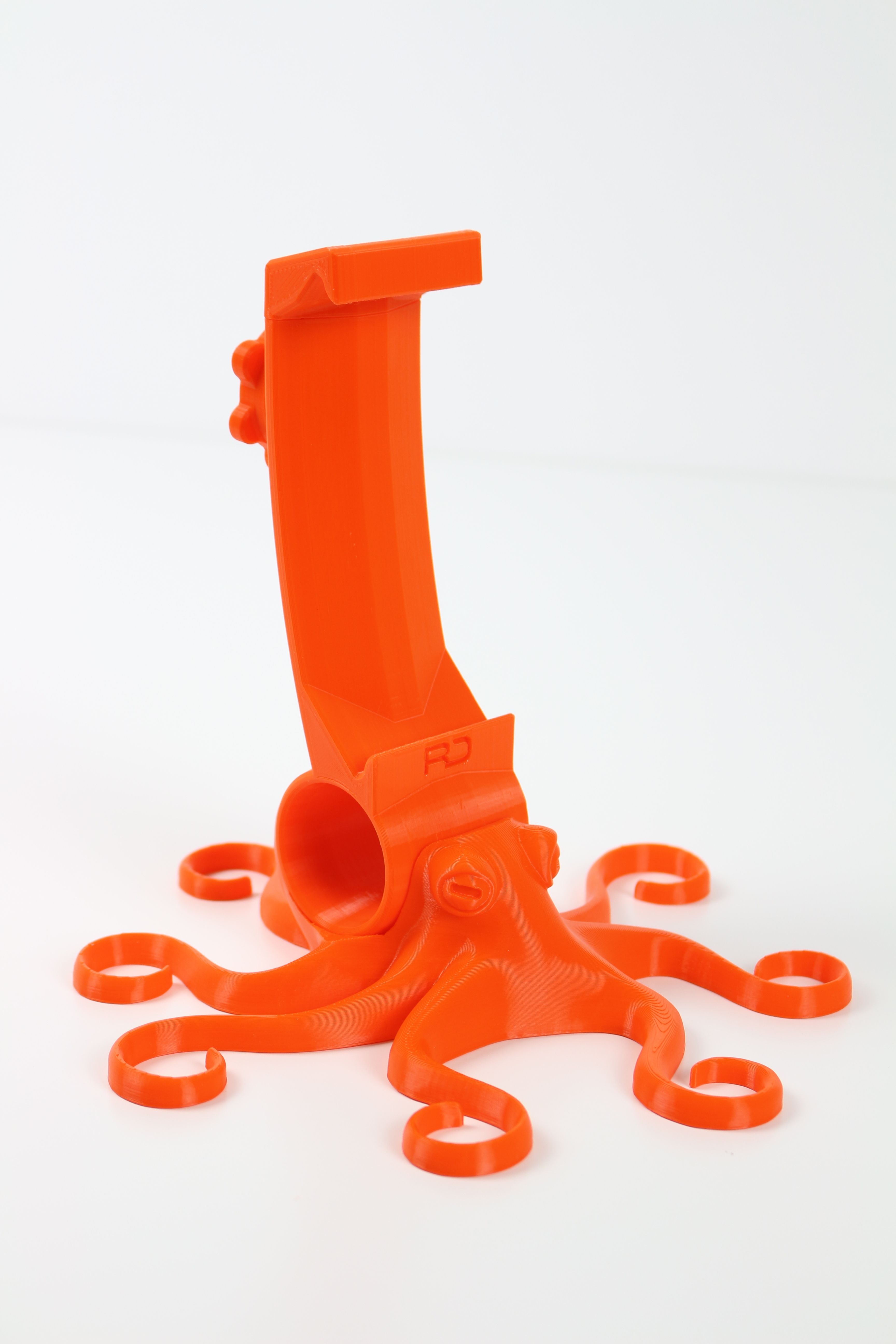 Download file Adjustable iPad/Tablet Stand • 3D print model ・ Cults