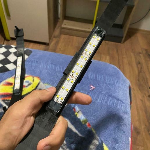 WhatsApp-Image-2023-10-02-at-20.15.39-1.jpeg lighting for gun chronograph