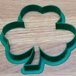 __12.JPG St Patrick's Day Shamrock Cookie Cutter