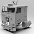 ren01.jpg Ford WT9000 1974 82" and 52"  1-14 Scale Cabs