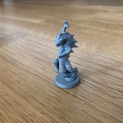 4369cb3aac30996f6527e78b000a74b5_display_large.JPG Free STL file Gloomhaven Rending Drake - Pose Remix・3D print object to download