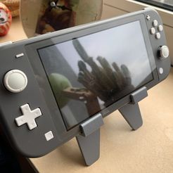 IMG-4918.jpg Fichier STL gratuit Nintendo Switch Lite Stand・Design imprimable en 3D à télécharger