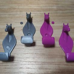 Perchero.jpg Fichier STL PORTE-MANTEAU POUR CHEVAUX - CABALLO・Modèle à imprimer en 3D à télécharger