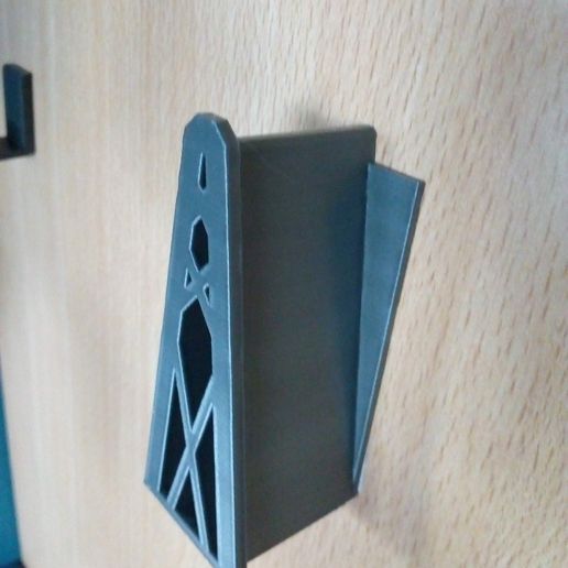 IMG_20191026_082933.jpg Держатель для выпрямителя волос