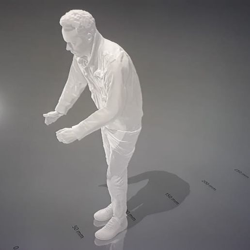 WhatsApp-Image-2024-08-25-at-18.58.35-3.jpeg Figura ARCADE