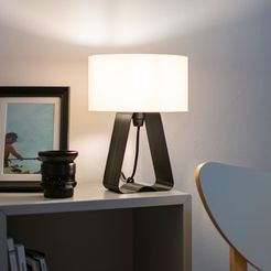 2.jpg Fichier STL Lampe à poser Space・Modèle pour imprimante 3D à télécharger
