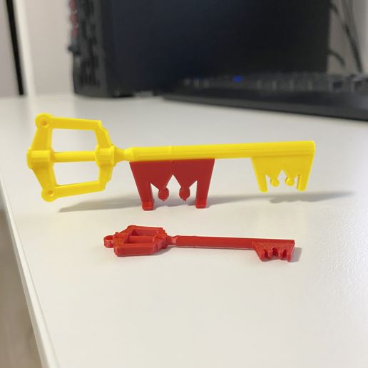 Kingdom Hearts Key Sword + Keychain 3D model