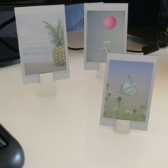 image4.jpg Miniature photo holder