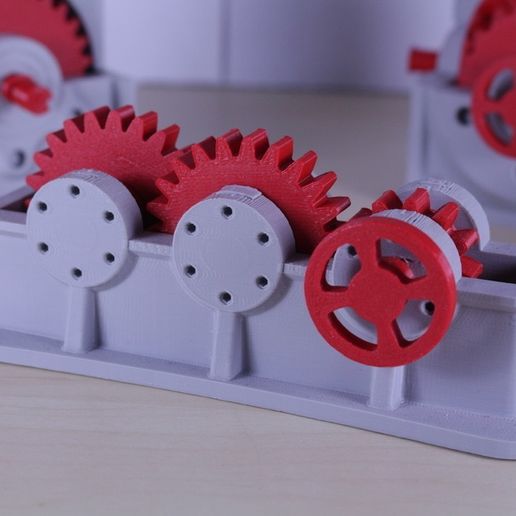 Industrial Spur Gearbox / Gear Reducer (Cutaway version)