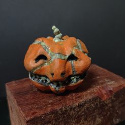 DP02.jpg evil pumpkin