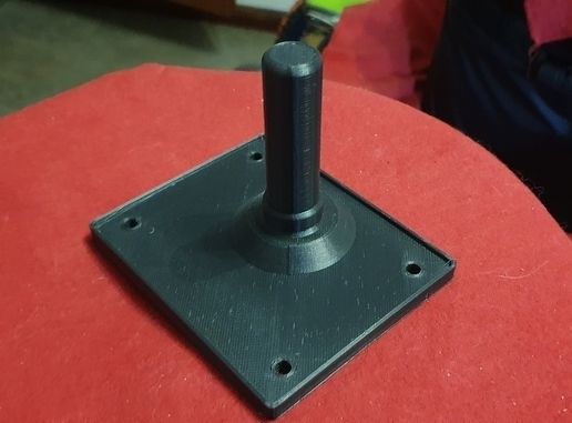 20200517_000315.jpg Placa de montagem em rack Alesis Trigger I/o (duas versões)