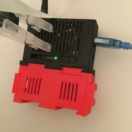 IMG_0036.JPG Modular box for electronic developments