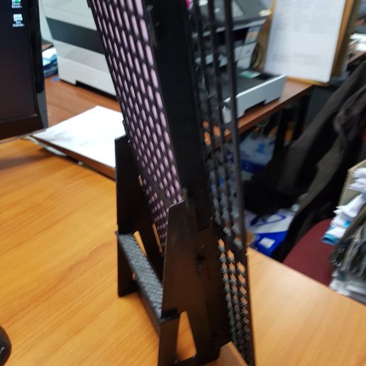 20180226_112243.jpg Caballete Documento A4