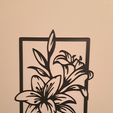 20240125_170348.jpg painting with lilies, painting with lily flowers, line art flowers, wall art flowers, 2d art flowers