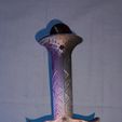 1.jpg Glowing runic dagger
