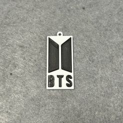 2023-09-26-08.44.08.jpg Archivo STL Llavero BTS K-pop・Diseño imprimible en 3D para descargar