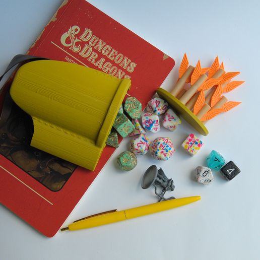 DSC_0266.jpg Dice quiver - support free