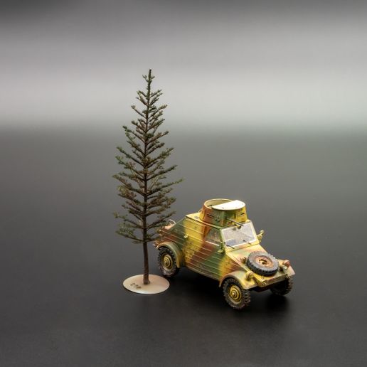 1/35 Scale 147mm European Spruce Tree (Columnar) - Realistic No Supports